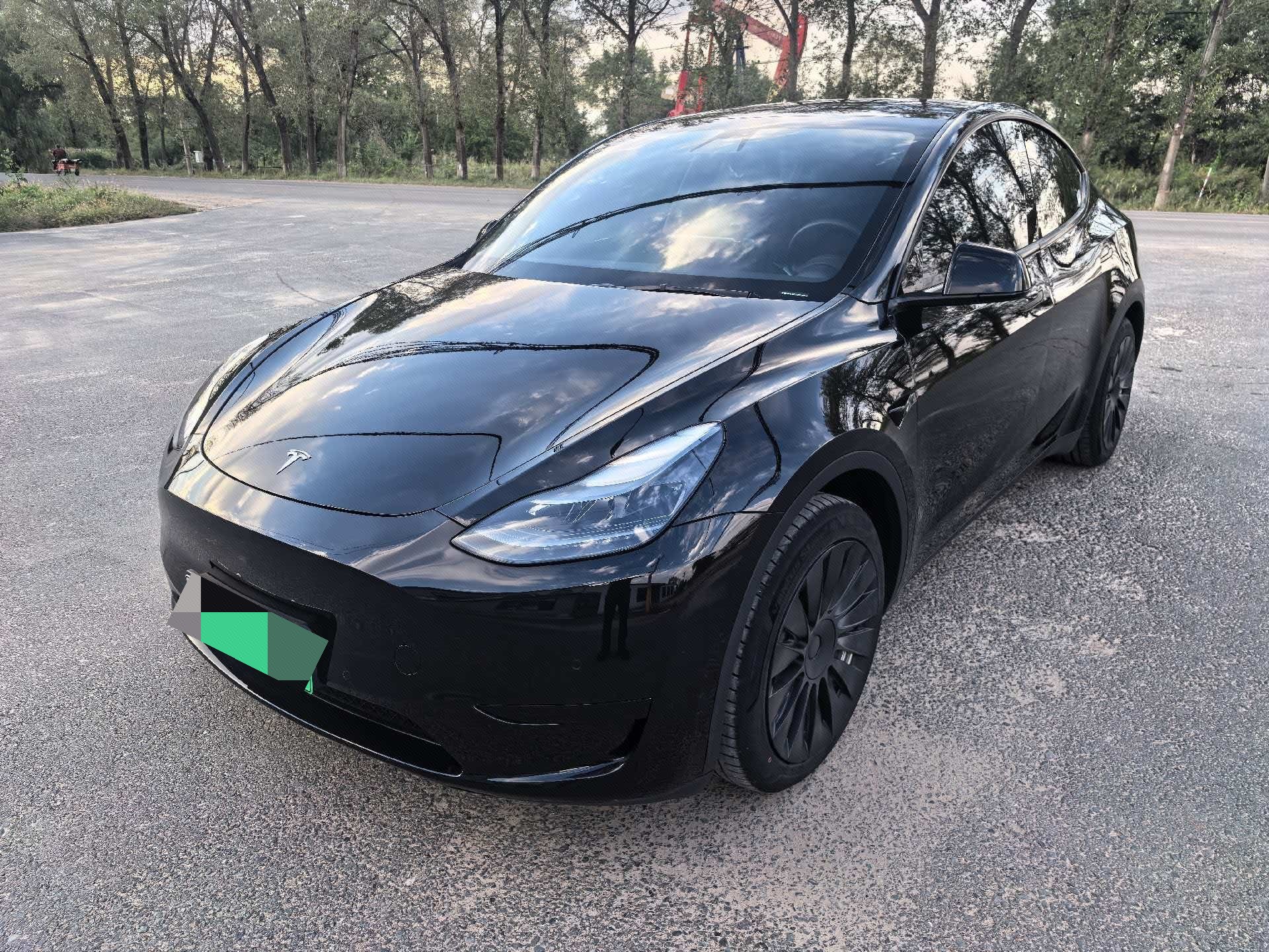 Tesla Model Y 2022 Tesla Model Y 2022 car image