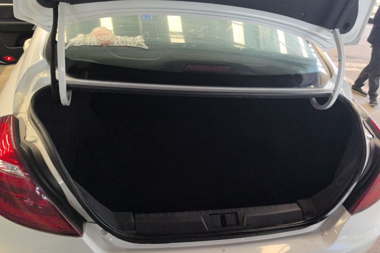 GEELY Emgrand 2017 immagine di auto #19