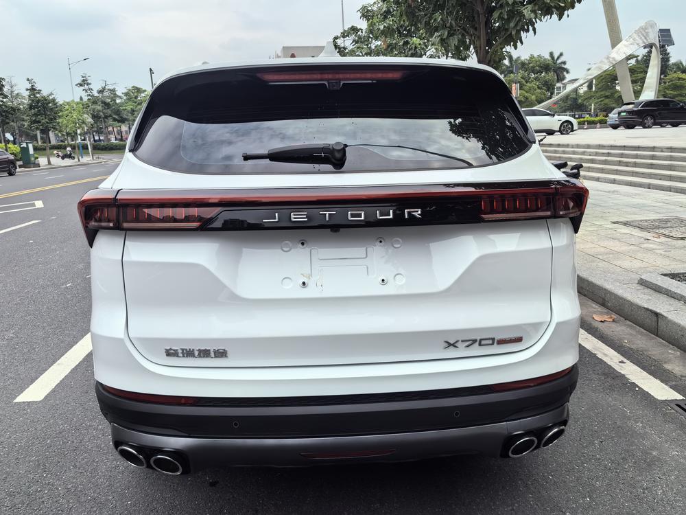 Jetour X70 PLUS 2022 car image #5