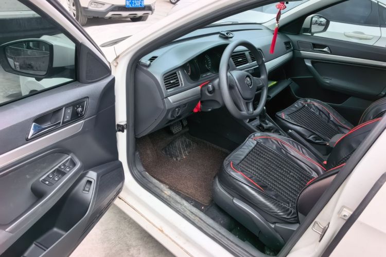 Volkswagen Lavida 2019 #16 Volkswagen Lavida 2019 car image #16