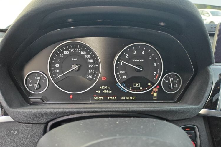 BMW 3 Series 2019 car image #13