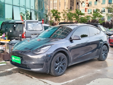 Tesla Model Y 2024 Tesla Model Y 2024 immagine di auto