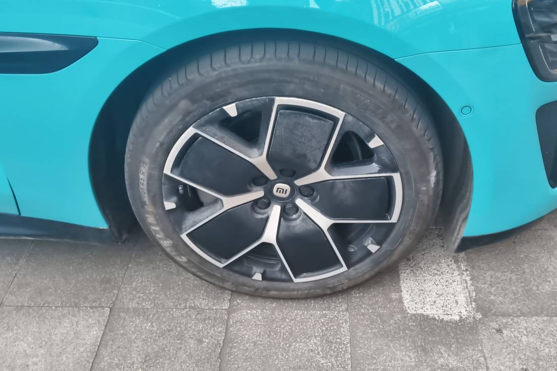MI SU7 2025 car image #10