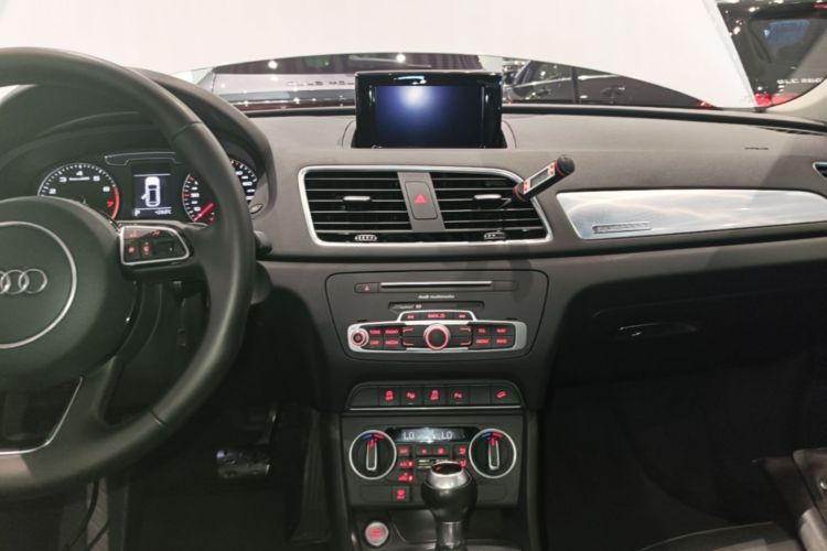 Audi Q3 2016 #17 Audi Q3 2016 immagine di auto #17