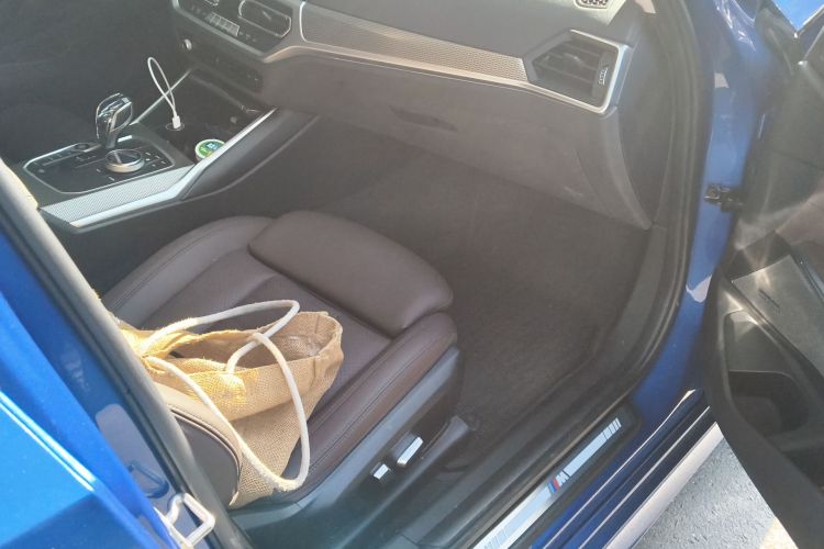 BMW 3 Series 2020 #27 BMW 3 Series 2020 car image #27