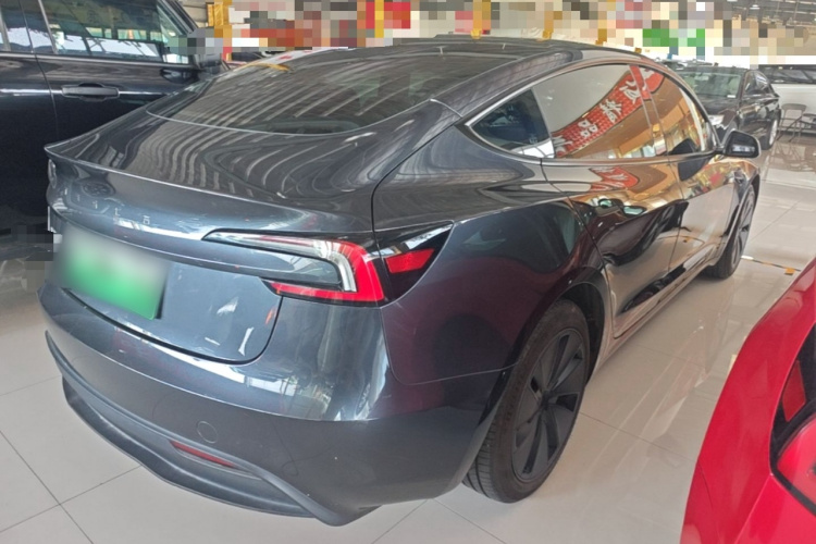 Tesla Model 3 2024 #7 Tesla Model 3 2024 car image #7
