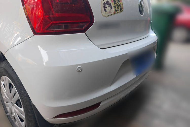 Volkswagen Polo 2016 car image #5