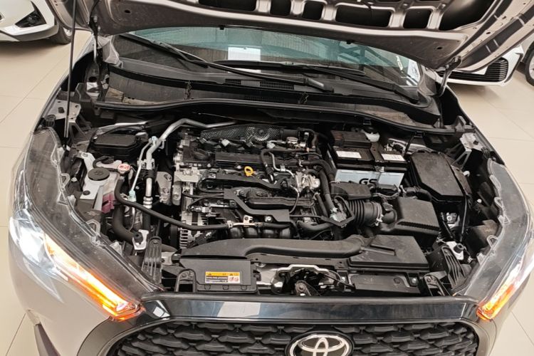 Toyota Corolla Cross 2024 immagine di auto #20