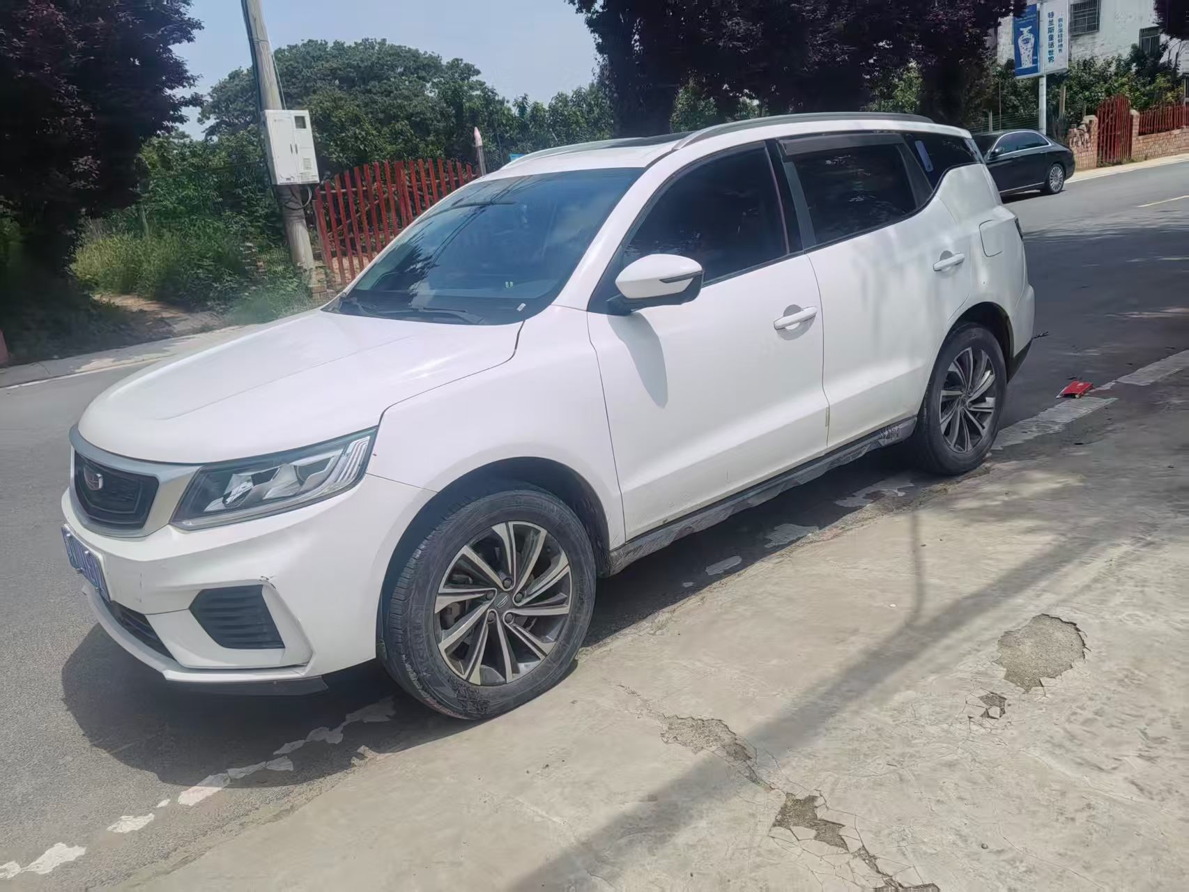 GEELY Vision X6 2021 car image 