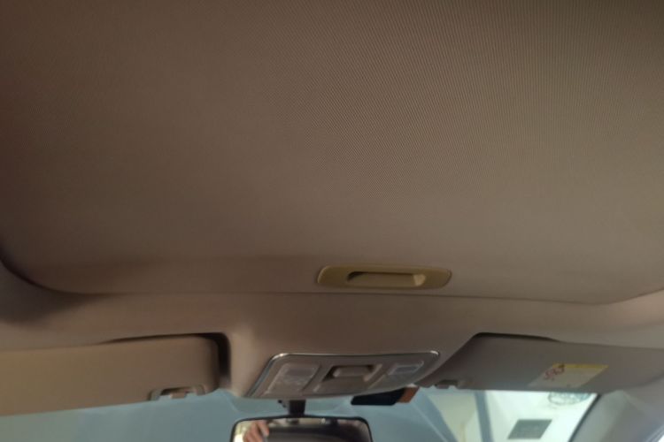 GEELY Vision X6 2020 immagine di auto #18