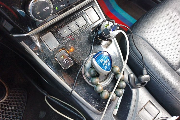 Toyota Corolla 2017 car image #16