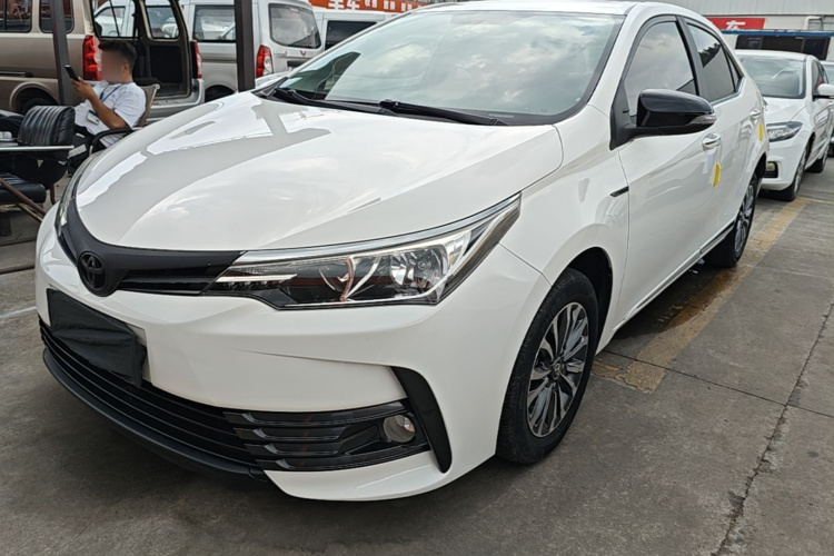Toyota Corolla 2018 #2 Toyota Corolla 2018 car image #2
