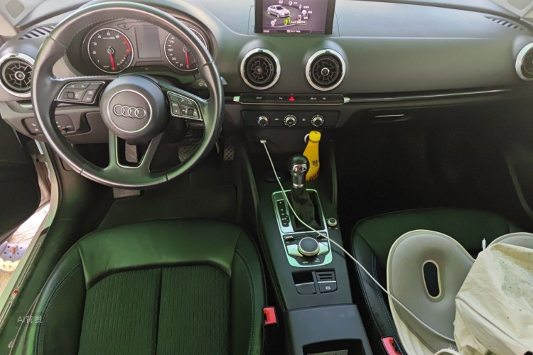 Audi A3 2019 #11 Audi A3 2019 car image #11