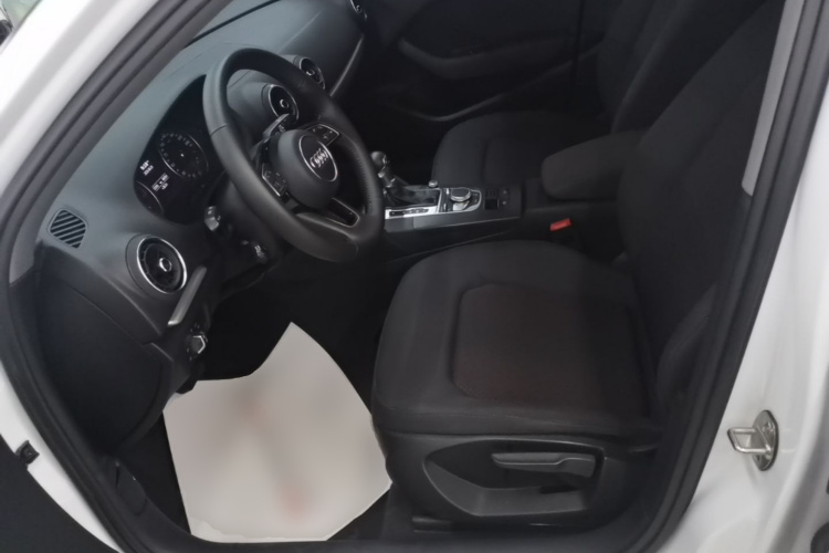 Audi A3 2020 car image #15