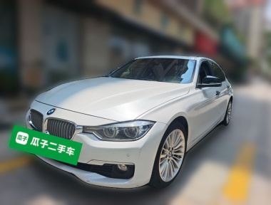 BMW 3 Series 2018 car image 