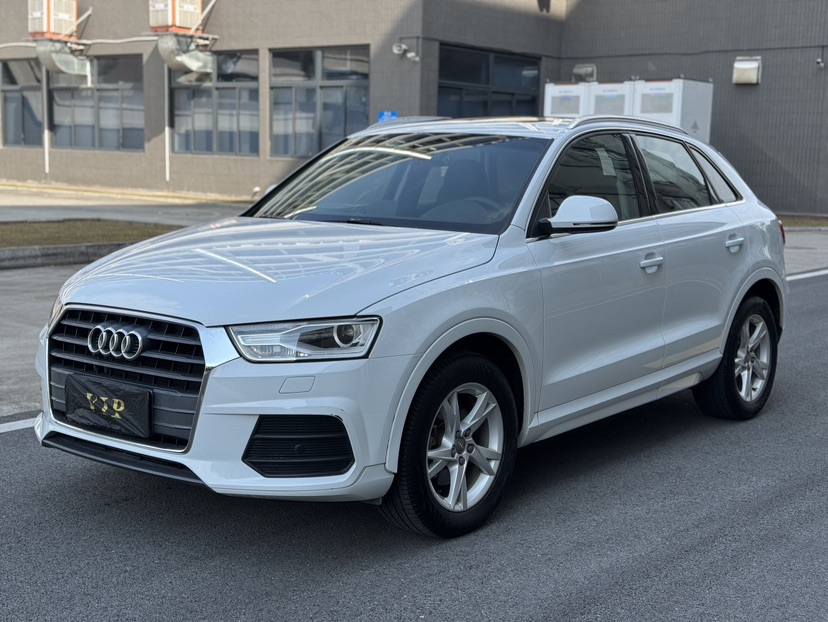 Audi Q3 2017 Audi Q3 2017 immagine di auto