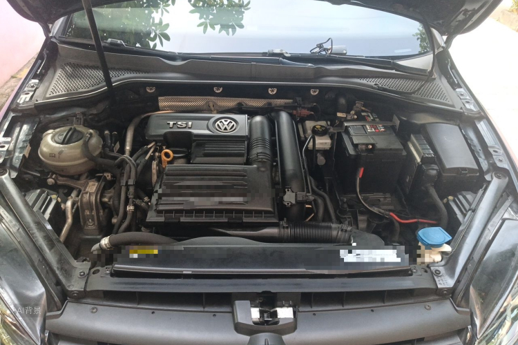 Volkswagen Golf 2018 car image #22
