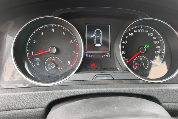 Volkswagen Golf 2018 #14 Volkswagen Golf 2018 car image #14