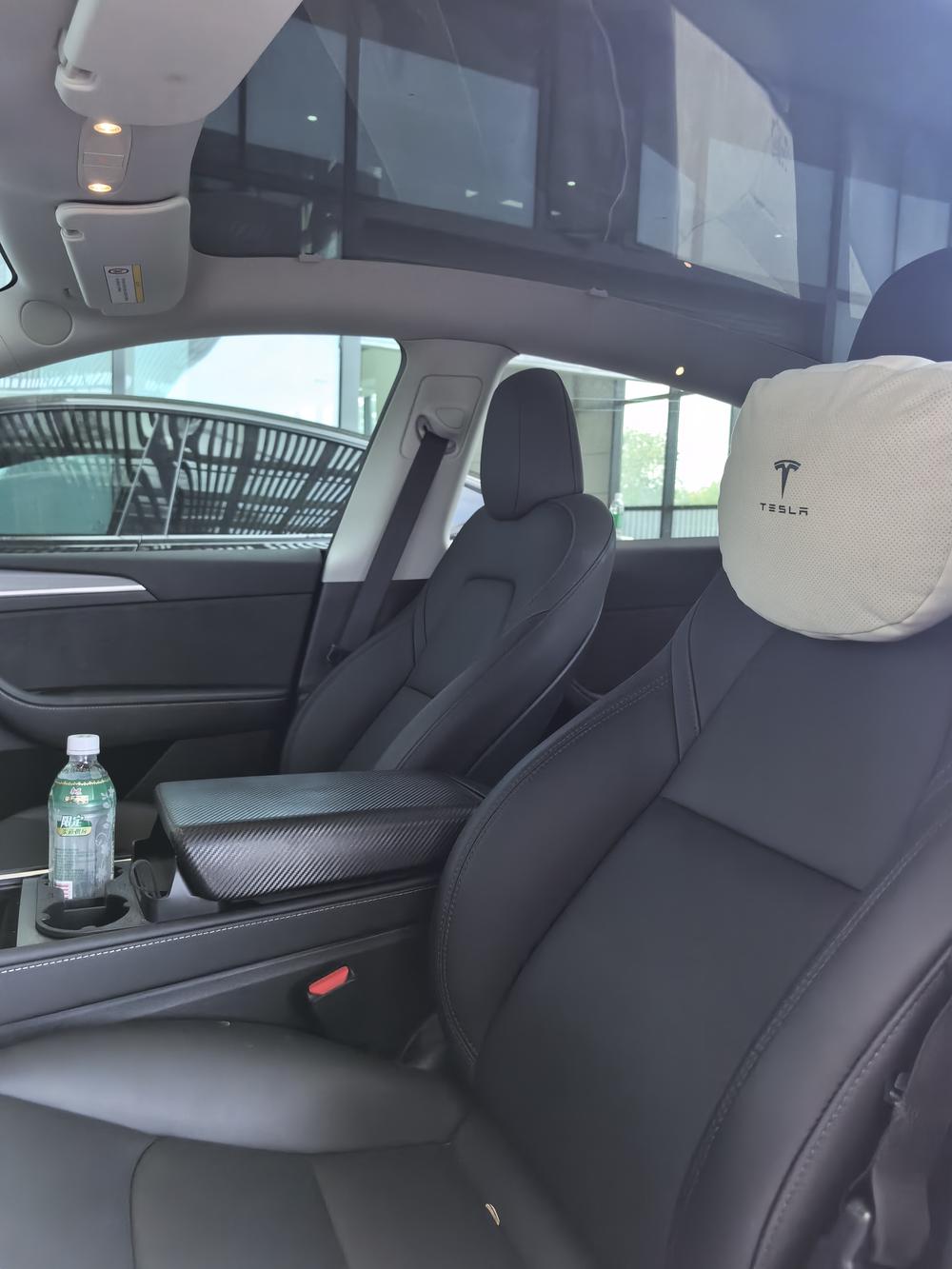 Tesla Model Y 2024 #13 Tesla Model Y 2024 car image #13