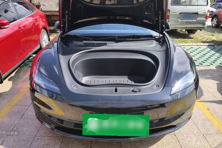 Tesla Model 3 2024 صورة سيارة #22
