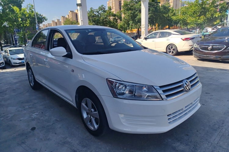 Volkswagen Santana 2016 car image #4