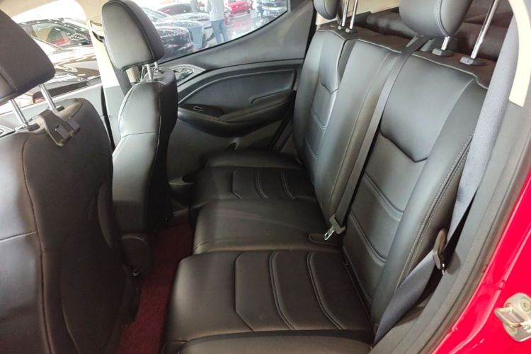 BYD Yuan New Energy 2019 #17 BYD Yuan New Energy 2019 car image #17