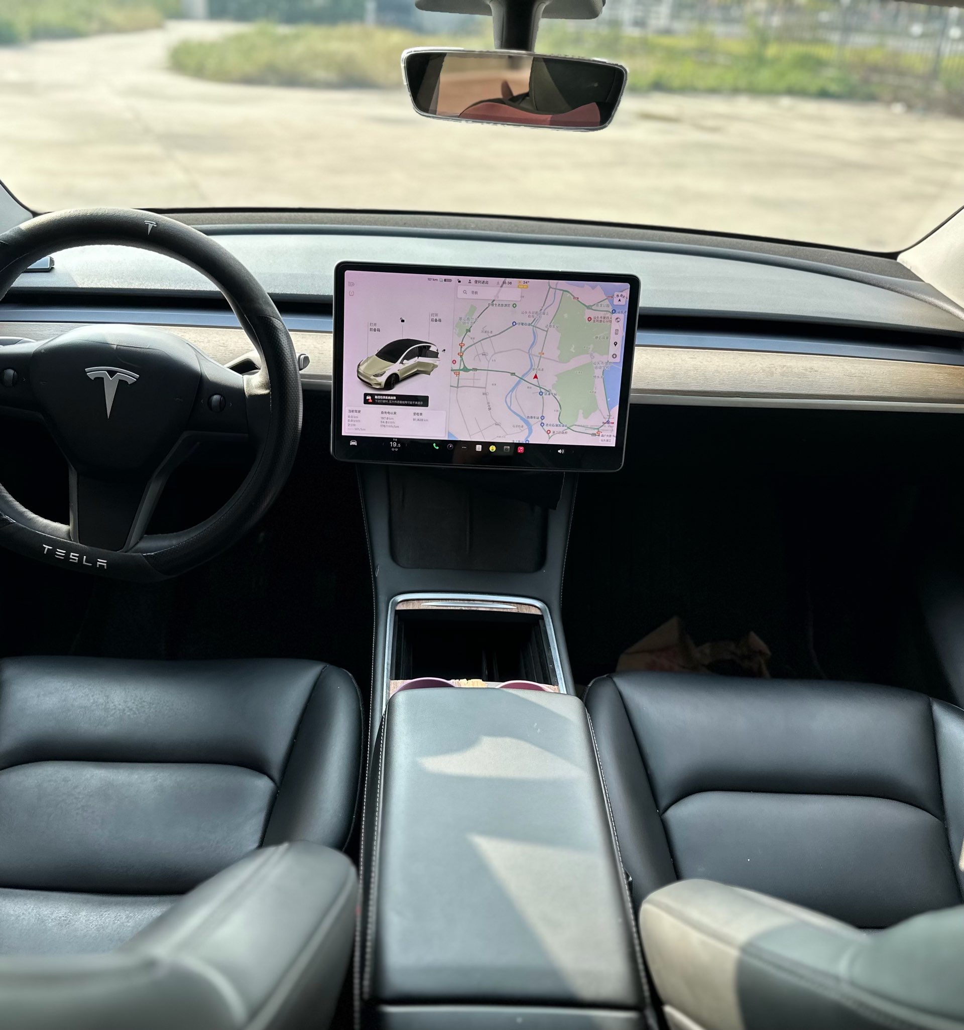 Tesla Model Y 2021 #4 Tesla Model Y 2021 car image #4
