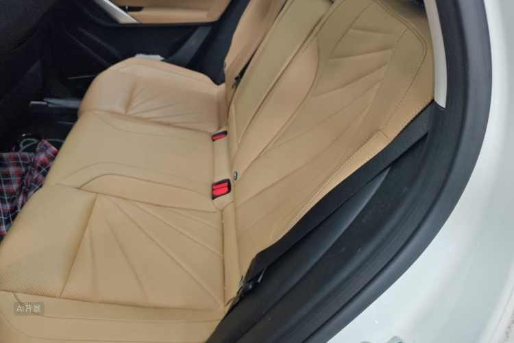 GEELY Boyue L 2023 immagine di auto #19