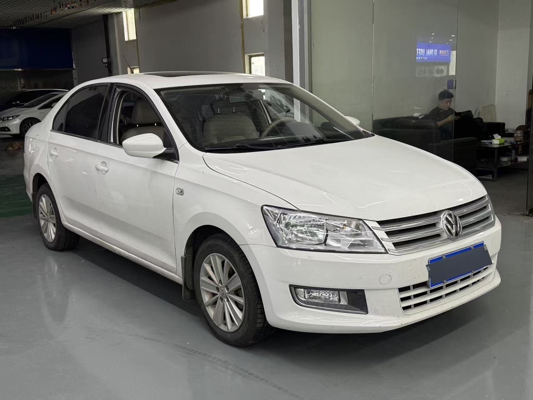 Volkswagen Santana 2015 #3 Volkswagen Santana 2015 car image #3