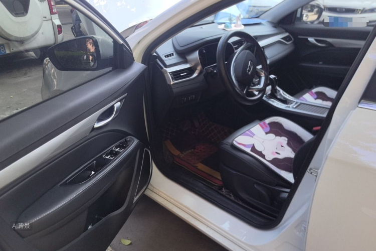 GEELY Emgrand 2020 #18 GEELY Emgrand 2020 car image #18