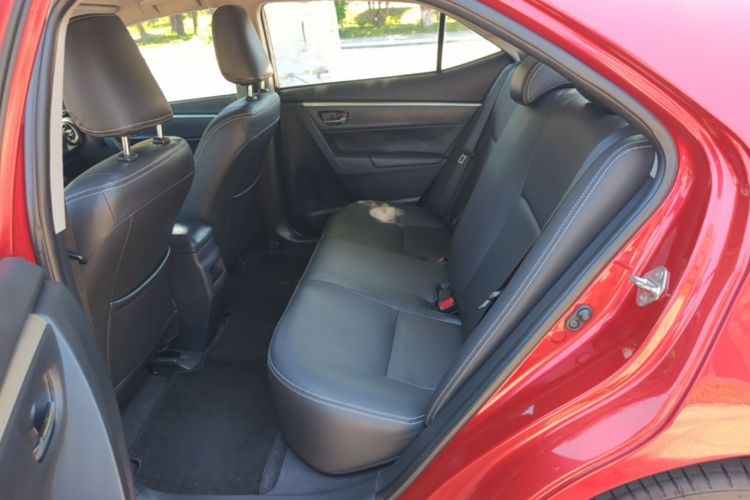 Toyota Corolla 2017 #17 Toyota Corolla 2017 car image #17