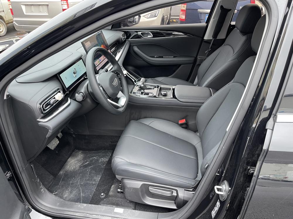 GEELY Emgrand 2026 #14 GEELY Emgrand 2026 imagem de carro #14