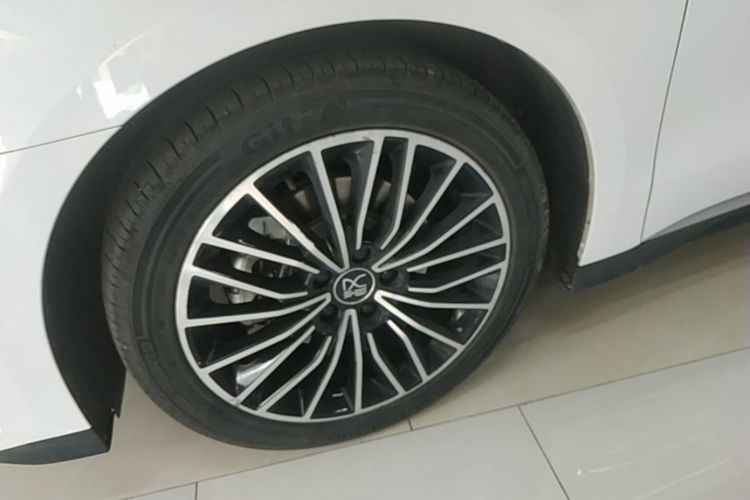 BYD Han 2022 #9 BYD Han 2022 car image #9