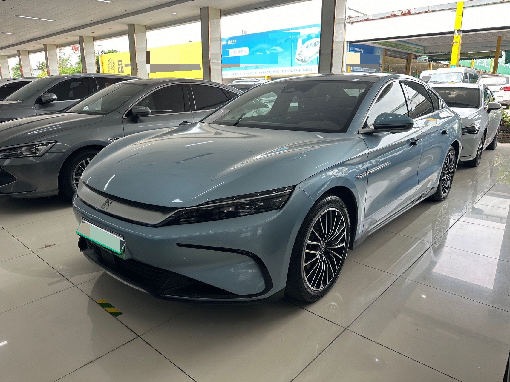 BYD Han 2023 BYD Han 2023 car image