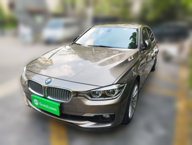 BMW 3 Series 2018 изображение автомобиля 