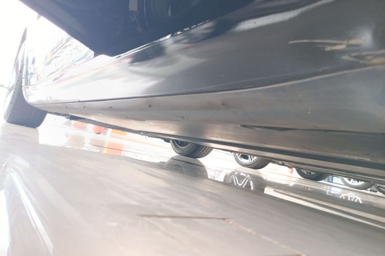 Tesla Model 3 2020 car image #27