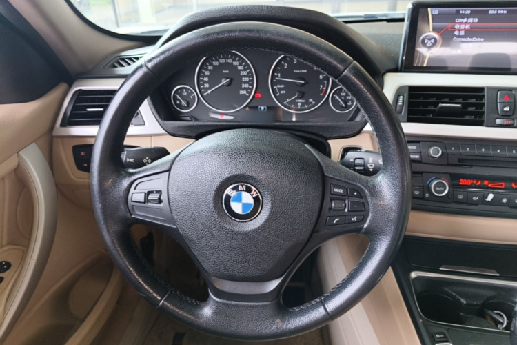 BMW 3 Series 2014 #11 BMW 3 Series 2014 car image #11