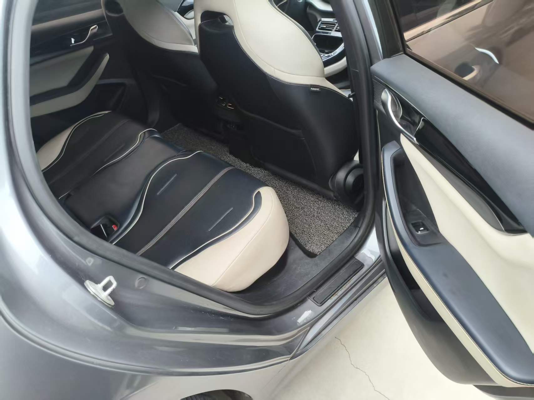 BYD Qin Plus 2023 imagem de carro #8
