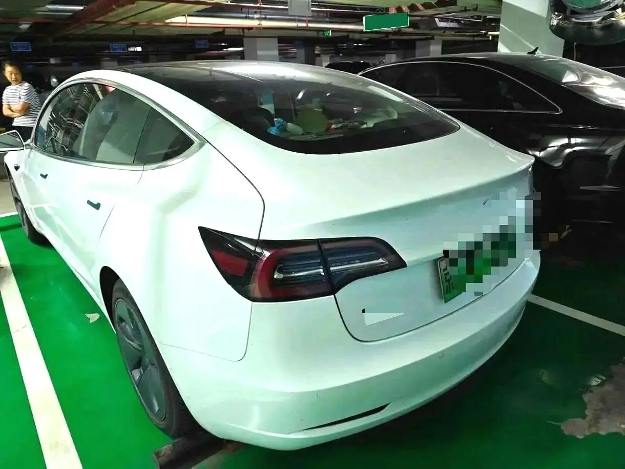 Tesla Model 3 2020 #3 Tesla Model 3 2020 صورة سيارة #3