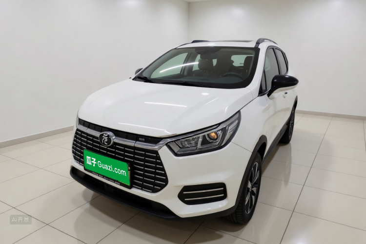 BYD Yuan New Energy 2019 car image #2