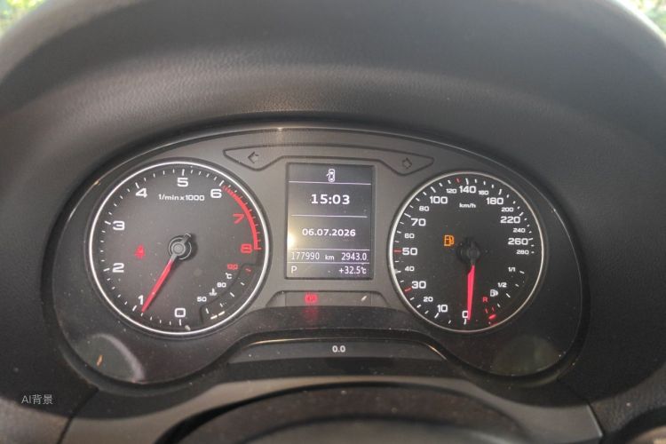 Audi A3 2015 car image #13