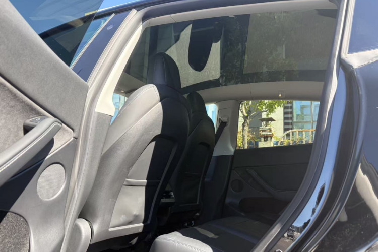 Tesla Model Y 2021 #11 Tesla Model Y 2021 image de voiture #11