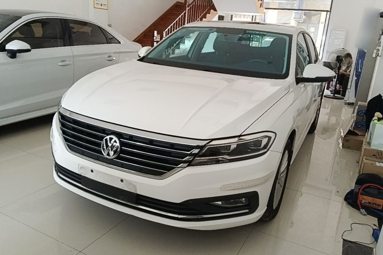 Volkswagen Lavida 2019 car image #2