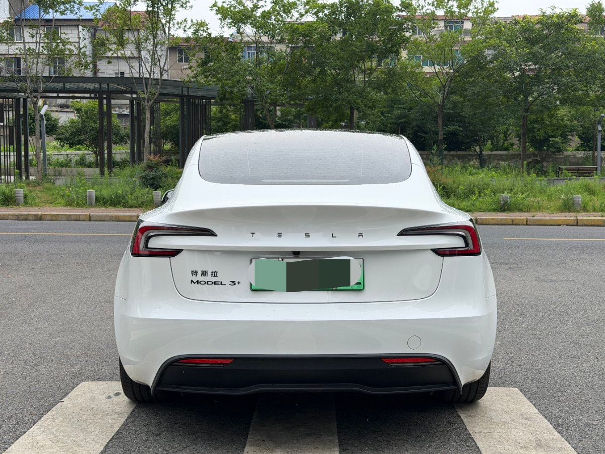 Tesla Model 3 2026 #5 Tesla Model 3 2026 car image #5
