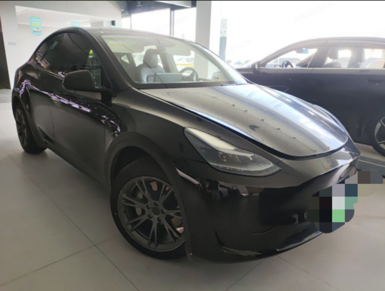 Tesla Model Y 2024 car image #3