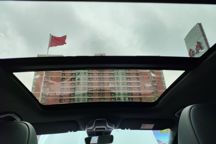 GEELY Coolray 2020 car image #18