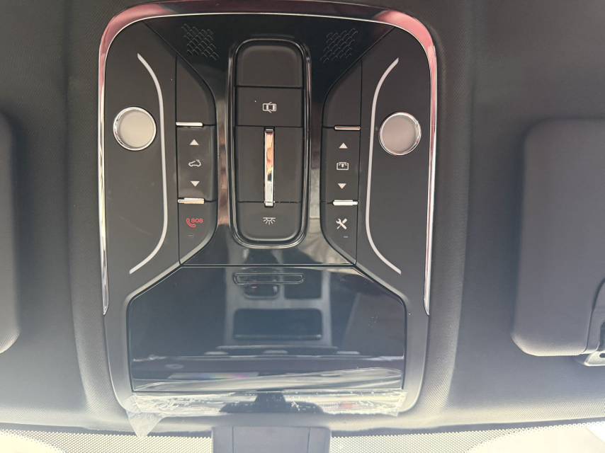 Jetour X70 PLUS 2023 car image #13