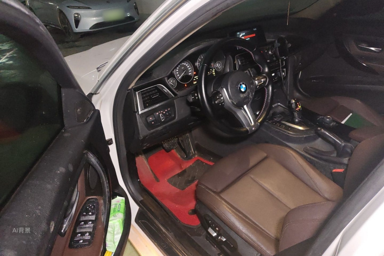 BMW 3 Series 2018 car image #18