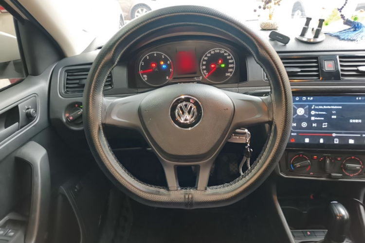 Volkswagen Santana 2019 #15 Volkswagen Santana 2019 car image #15