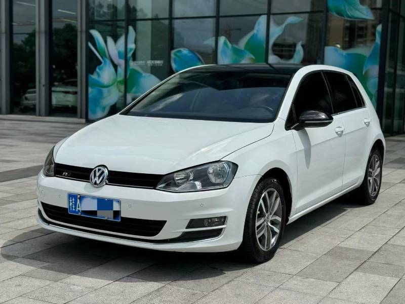 Volkswagen Golf 2017 Volkswagen Golf 2017 car image